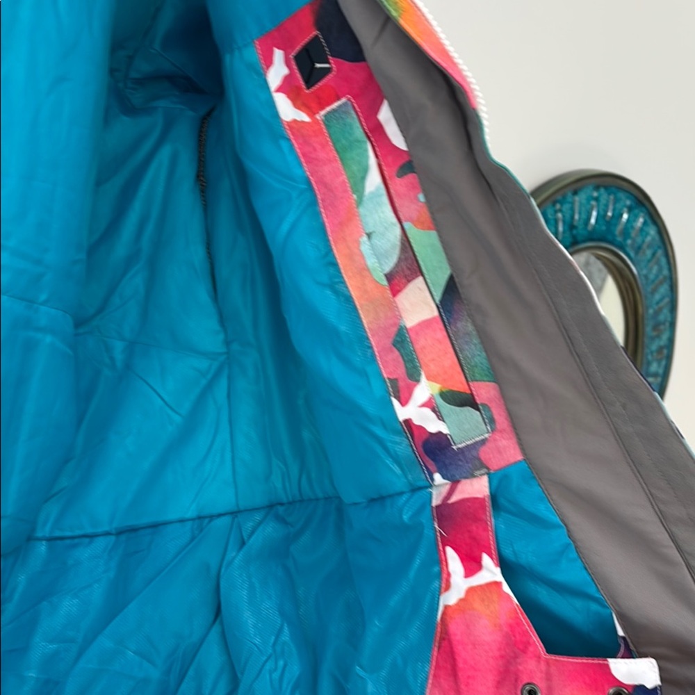 GSOU SNOW NWT Colorful Camouflage Snowboard / Ski Jacket - Picture 4 of 10